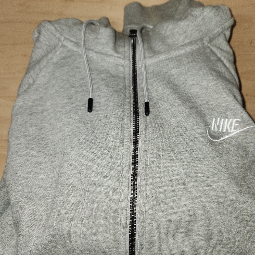 Nike zip up